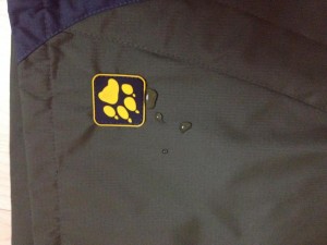 ao-jack-wolfskin-gia-re
